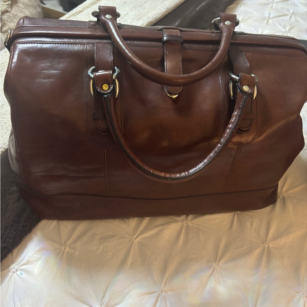Elegant Brown Leather  Bag